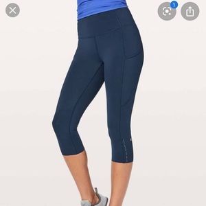LULULEMON CROPPED LEGGINGS